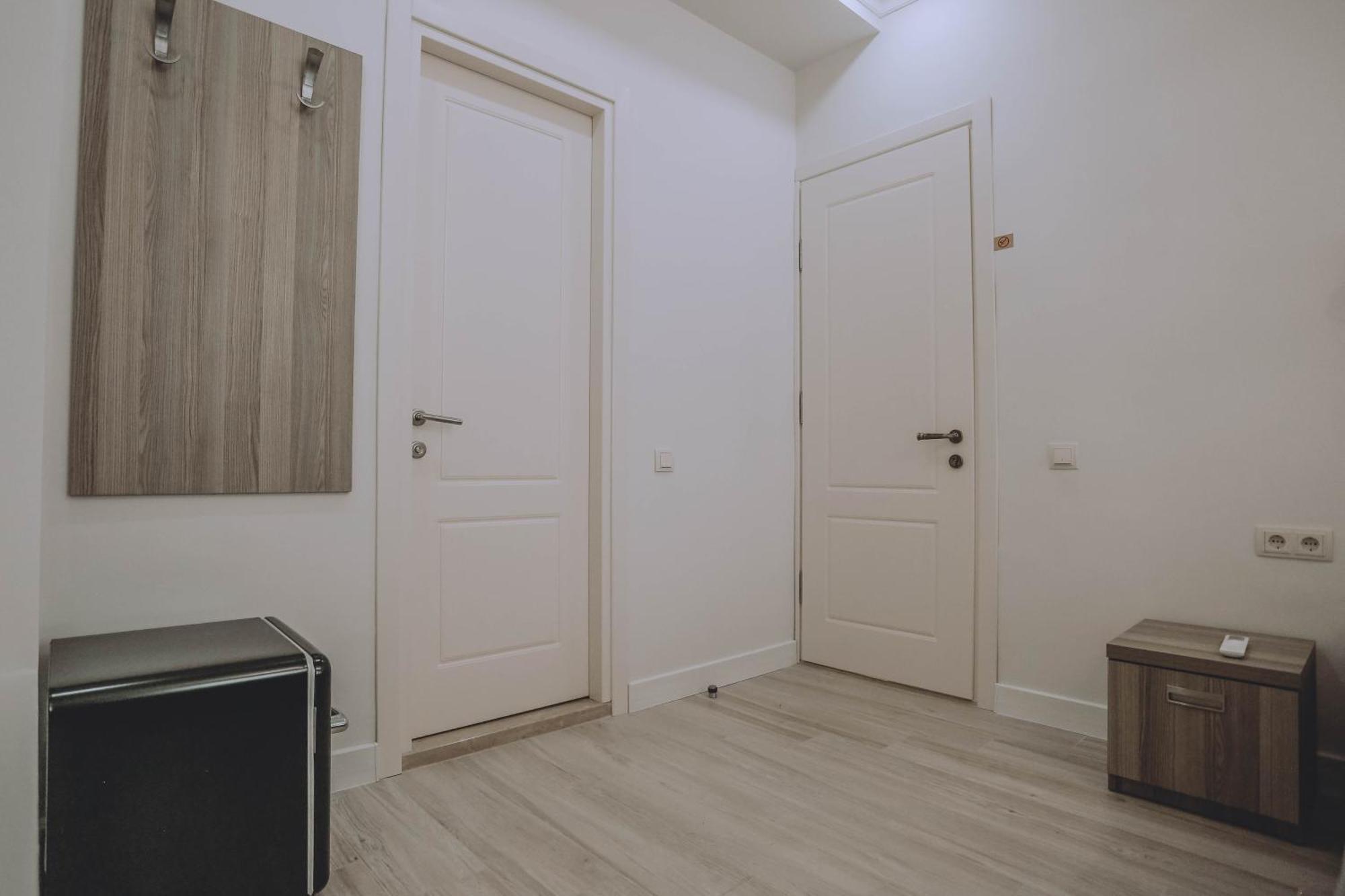 Royal Medis Hotel Батуми Экстерьер фото